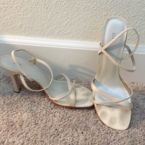 bridesmaid sandals